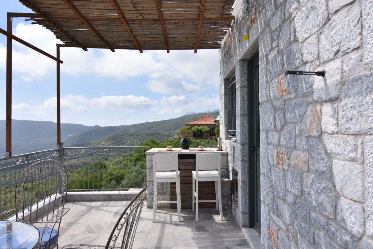 The Balcony Of Mani Villa Tseria Buitenkant foto